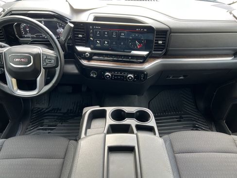 Used 2024 GMC Sierra 1500 SLE AWD/4WD image 30