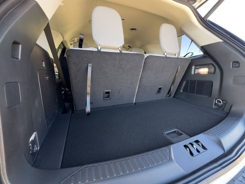 New 2026 Ford Explorer Active w/ Active Comfort Package image 63