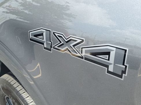 Used 2024 Ford F150 Lariat AWD/4WD image 32