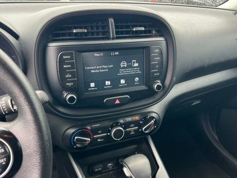 Certified 2021 Kia Soul S FWD image 15