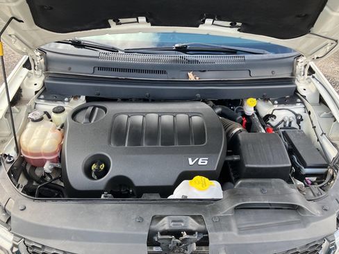 Used 2018 Dodge Journey Crossroad w/ Popular Equipment Group image 24