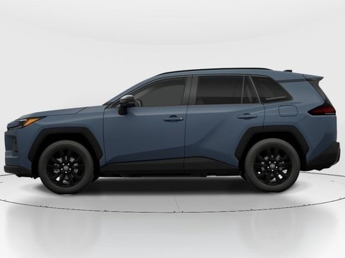 Used 2026 Toyota RAV4 XLE Premium FWD image 4