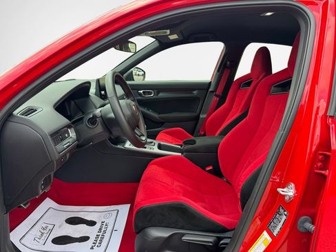 Used 2025 Honda Civic Type R image 10