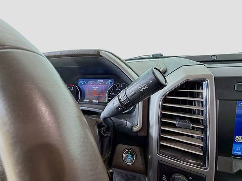 Used 2020 Ford F350 King Ranch w/ Chrome Package image 32