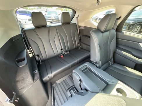 Certified 2023 Acura MDX SH-AWD w/ Technology Package image 23