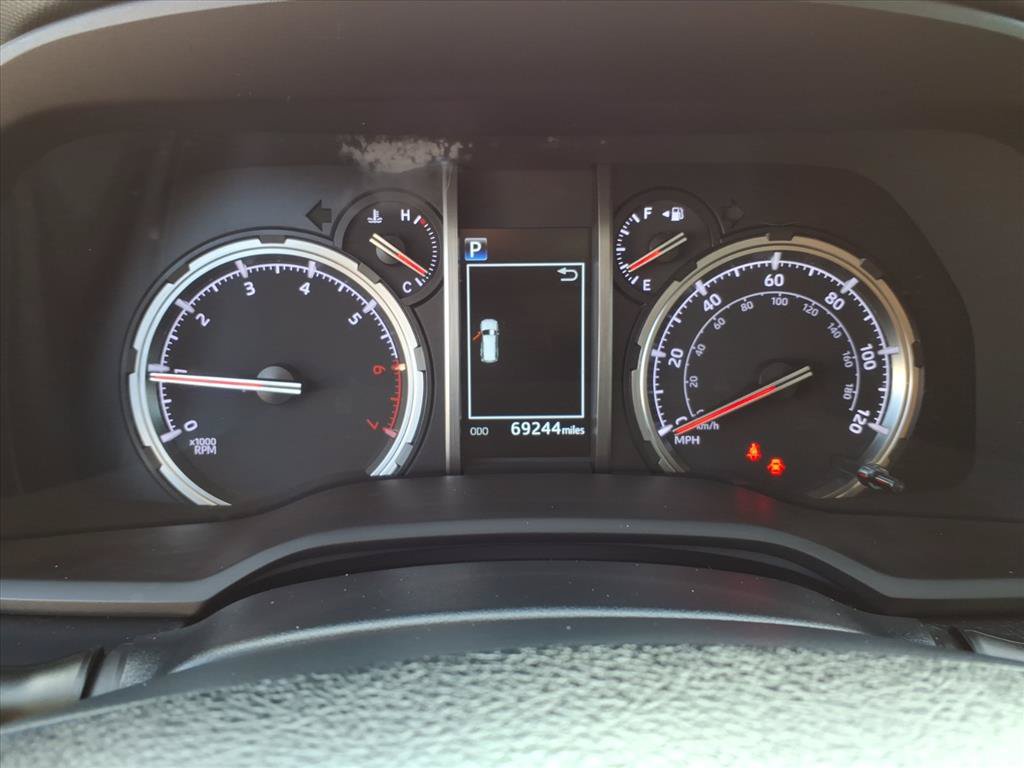 Used 2022 Toyota 4Runner Limited w/ Convenience Package (TMS) AWD/4WD image 28