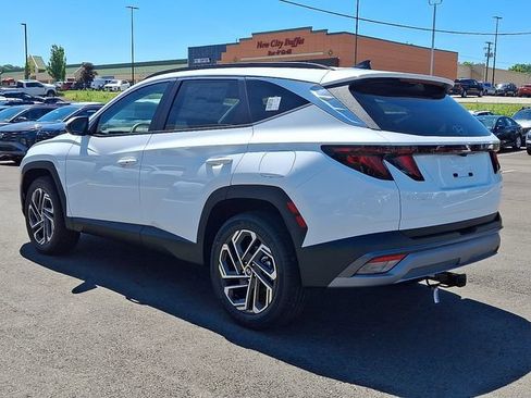 New 2026 Hyundai Tucson SEL Plus AWD/4WD image 3