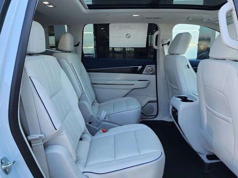 New 2026 Buick Enclave Avenir w/ Super Cruise Package image 46