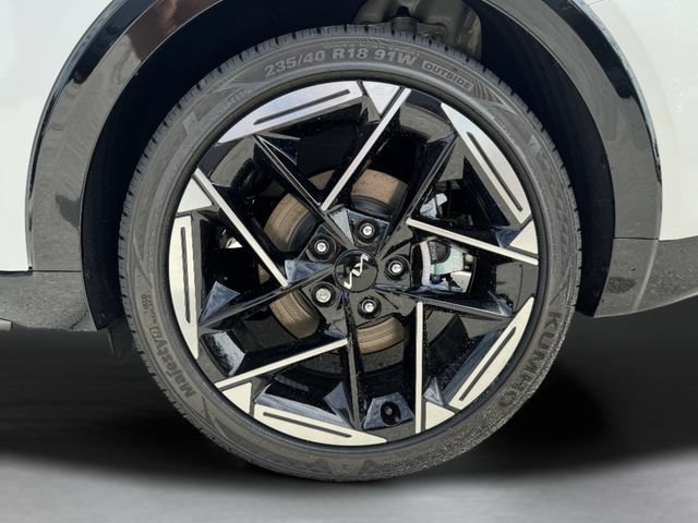 New 2026 Kia K4 GT-Line w/ GT-Line Premium Package FWD image 36