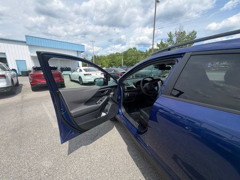 Used 2026 Subaru Crosstrek 2.5i Premium AWD/4WD image 13