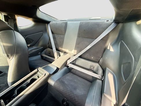 Used 2024 Toyota GR86 Premium image 23