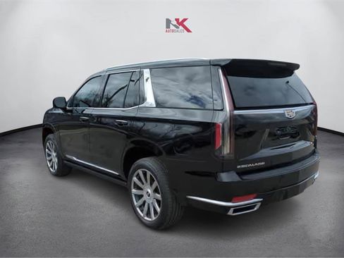 Used 2022 Cadillac Escalade Premium Luxury Platinum w/ Heavy-Duty Trailer Package image 5