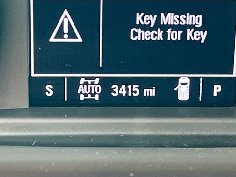 Used 2024 Chevrolet Silverado 1500 Custom image 12