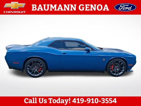 Used 2021 Dodge Challenger R/T Scat Pack RWD image 7