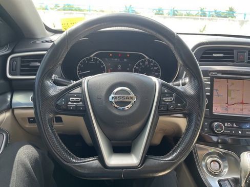 Used 2019 Nissan Maxima 3.5 SV w/ Floor Mat Group image 5
