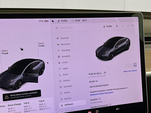 Used 2018 Tesla Model 3 Long Range image 17