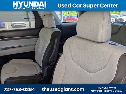 Used 2020 Hyundai Palisade SEL w/ Convenience Package FWD image 18