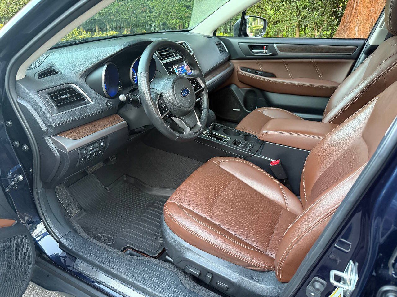Used 2018 Subaru Outback 2.5i Touring AWD/4WD image 13