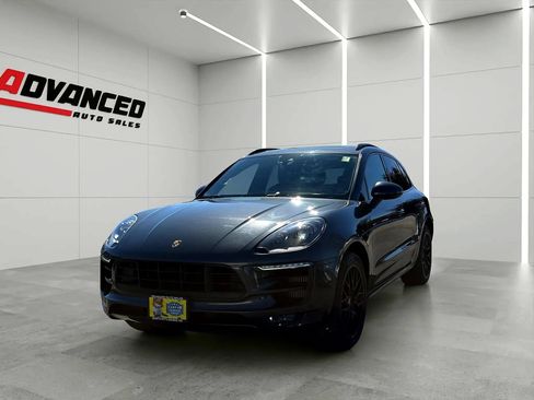 Used 2018 Porsche Macan GTS AWD/4WD image 4