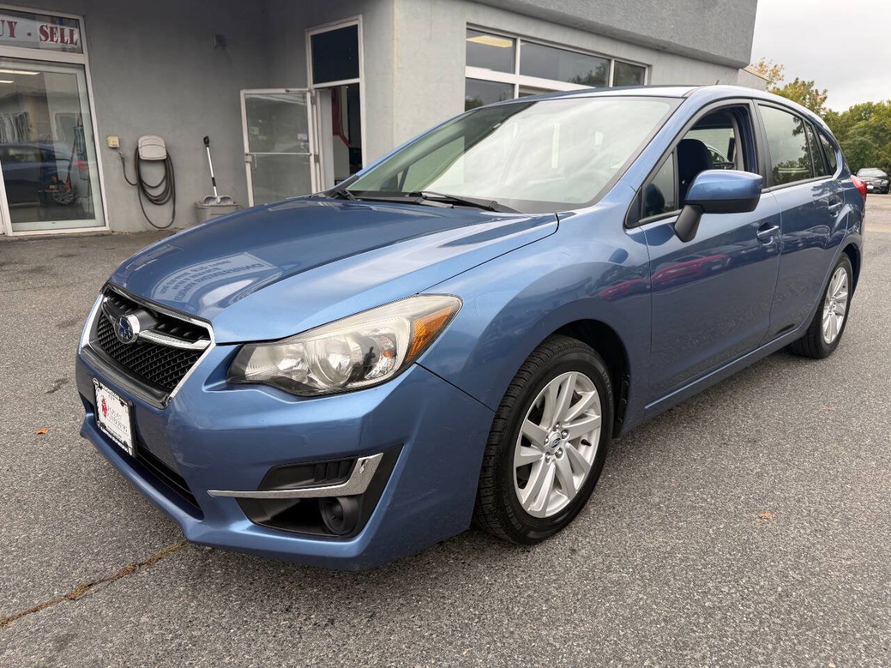 Used 2015 Subaru Impreza 2.0i Premium AWD/4WD image 3