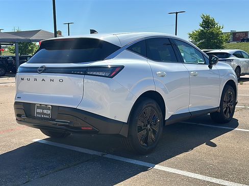 New 2025 Nissan Murano SV image 8