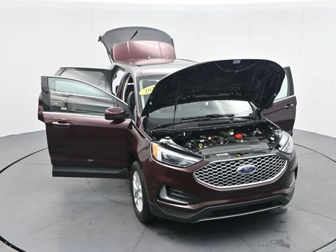 Used 2024 Ford Edge SEL image 41