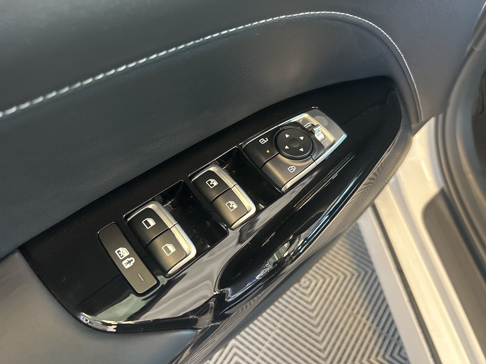 New 2026 Kia K5 GT-Line AWD/4WD image 14