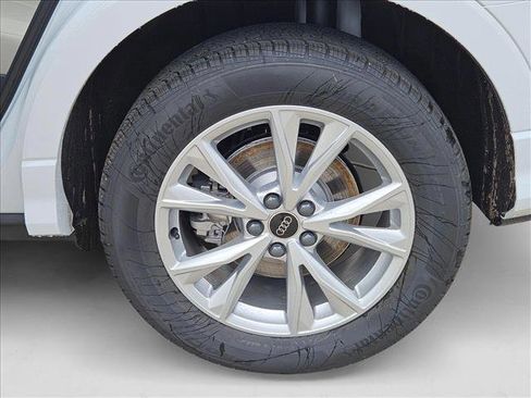 New 2025 Audi Q3 2.0T Premium w/ Convenience Package image 10