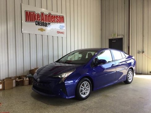 Used 2017 Toyota Prius Three w/ Protection Package image 1