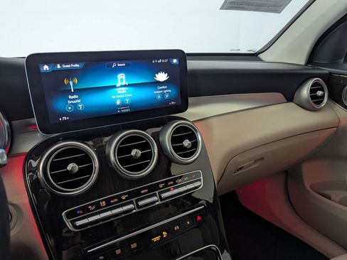 Used 2020 Mercedes-Benz GLC 300 image 69