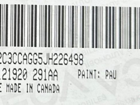 Used 2018 Chrysler 300 S image 37