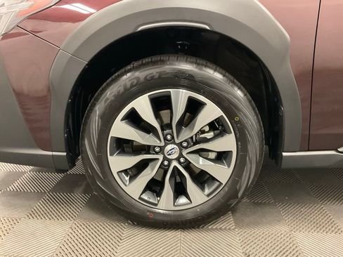 Used 2024 Subaru Outback Touring AWD/4WD image 8