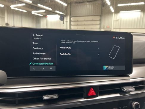 New 2025 Kia Sorento EX image 19