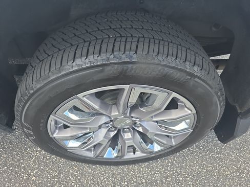 Used 2023 GMC Sierra 1500 Denali AWD/4WD image 34
