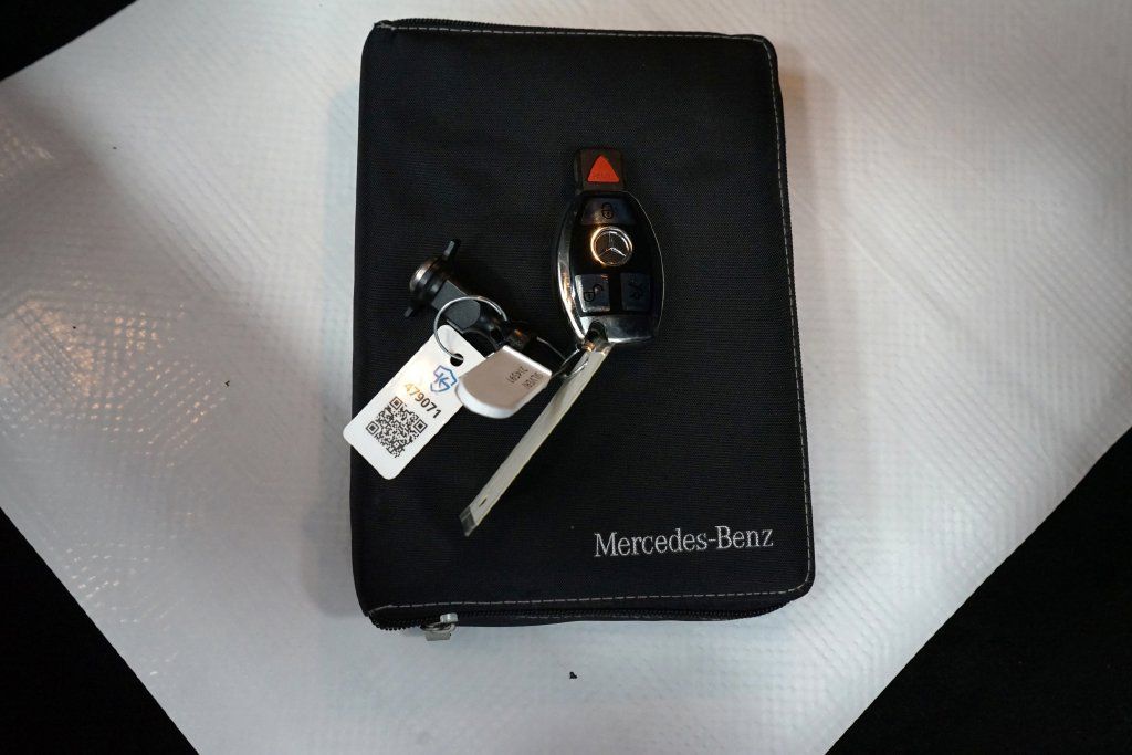 Used 2009 Mercedes-Benz SLK 300 image 59