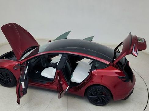 Used 2024 Tesla Model 3 Performance image 84