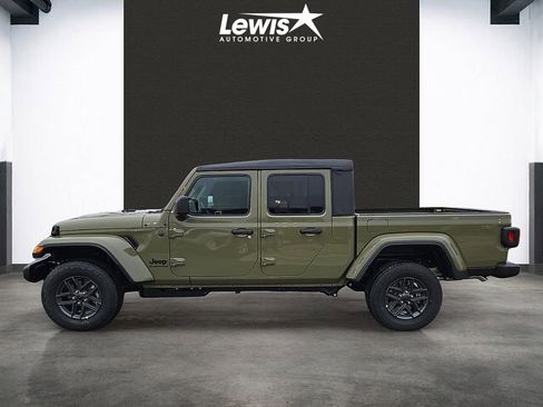 New 2026 Jeep Gladiator Sport image 2
