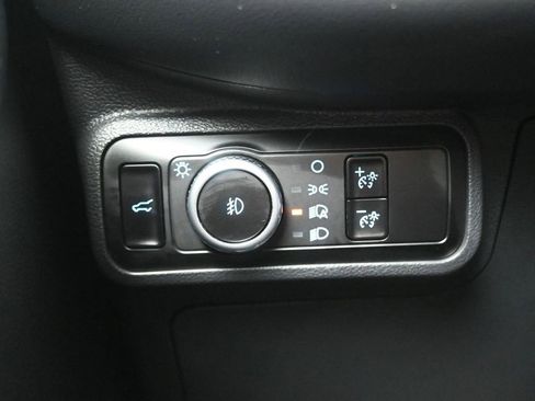 Used 2025 Ford Explorer ST-Line w/ ST-Line Street Pack image 30