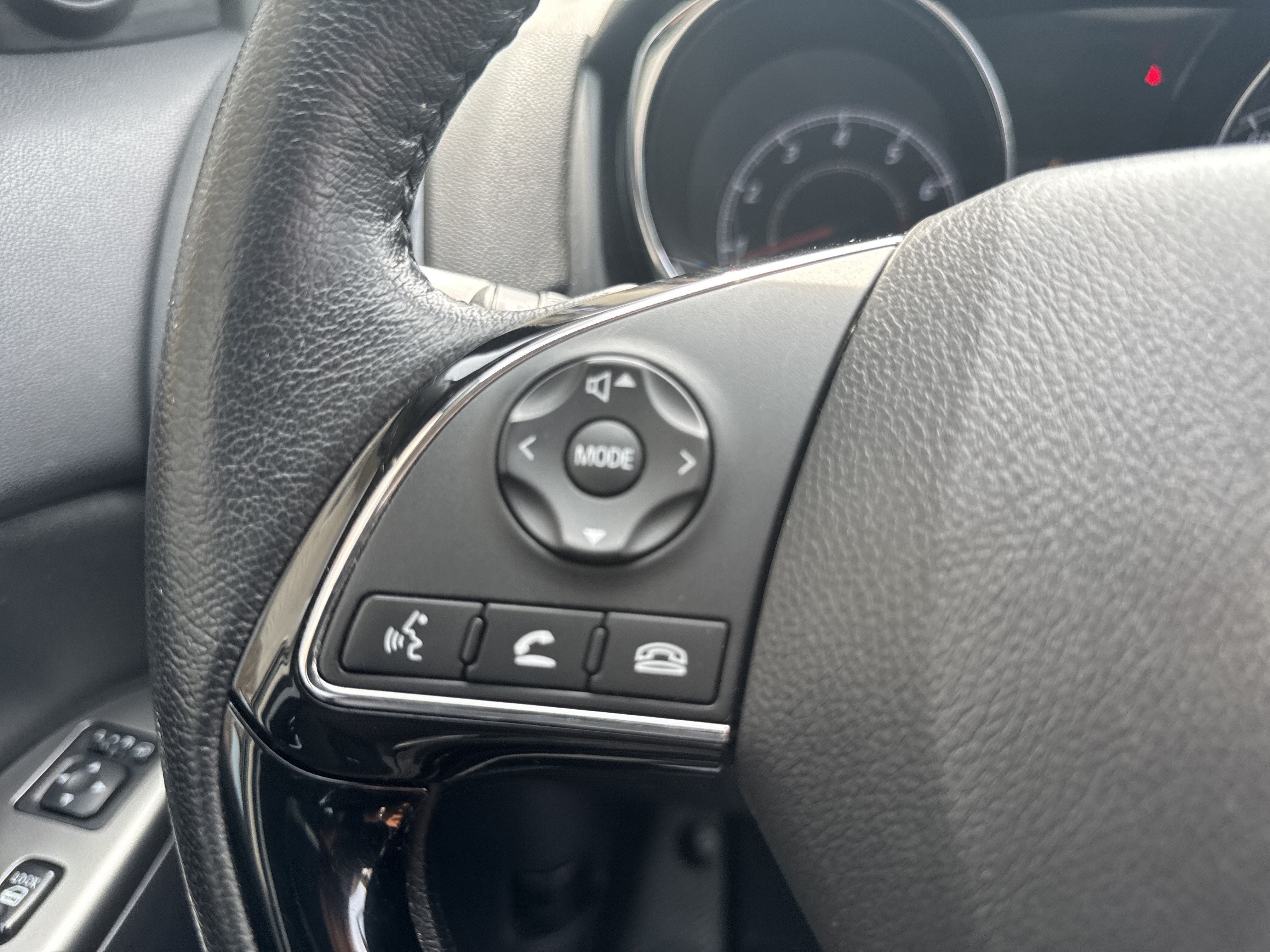 Used 2022 Mitsubishi Outlander Sport SE AWD/4WD image 17