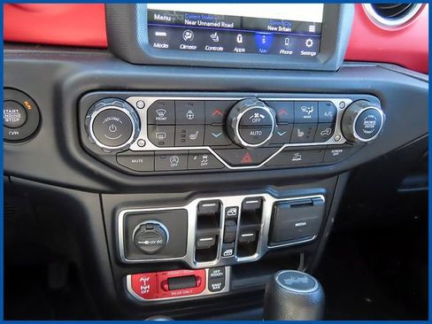 Certified 2021 Jeep Wrangler Unlimited Rubicon image 17