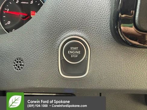 Used 2025 Mercedes-Benz Sprinter 2500 image 34