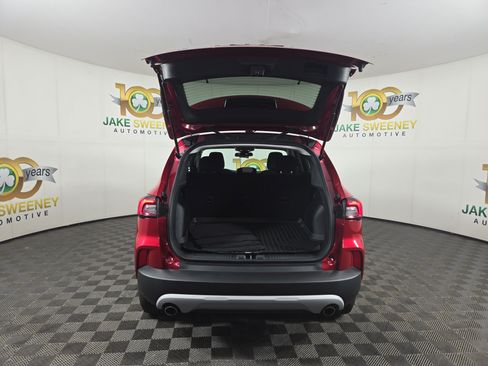 Used 2025 Ford Escape Active AWD/4WD image 31
