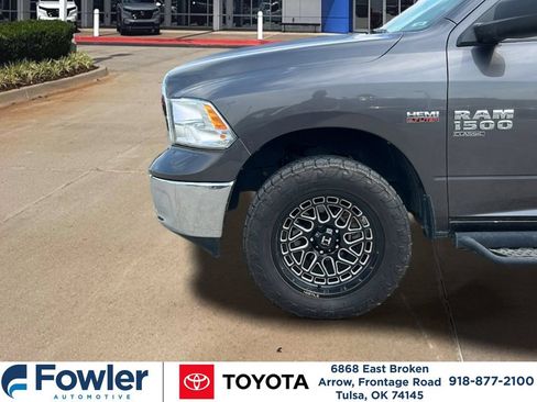 Used 2019 RAM 1500 Classic SLT AWD/4WD image 27