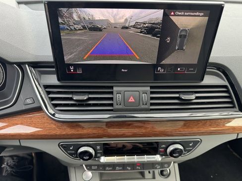 Used 2023 Audi Q5 2.0T Prestige image 19