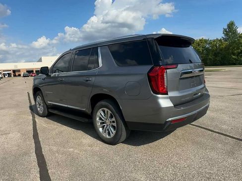 Used 2022 GMC Yukon SLT w/ SLT Premium Package AWD/4WD image 6