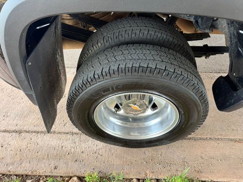 Used 2024 Chevrolet Silverado 3500 High Country image 31