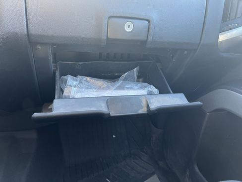 Used 2018 Chevrolet Silverado 1500 LT w/ All Star Edition image 23