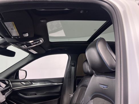 Used 2023 Jeep Grand Cherokee Trailhawk w/ Advanced Protech Group II image 23