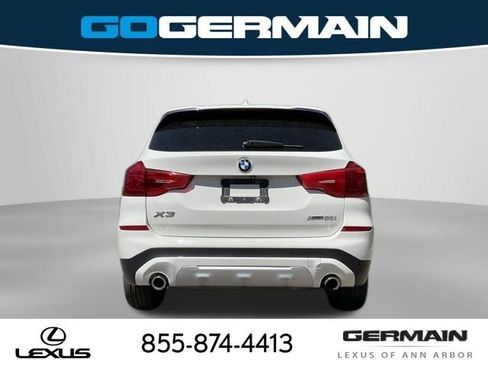 Used 2018 BMW X3 xDrive30i w/ Premium Package AWD/4WD image 8