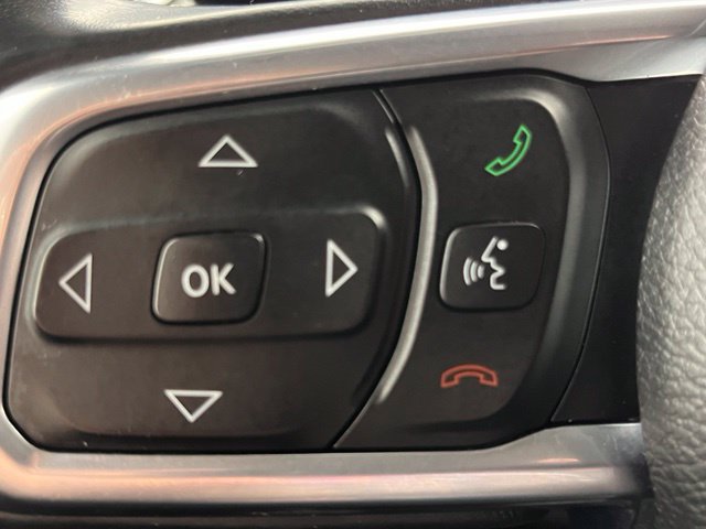 Used 2018 Jeep Wrangler Unlimited Sahara AWD/4WD image 15